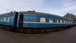 Гибель на железной дороге: пассажирский поезд насмерть сбил мужчину во Львове
