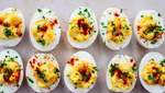 Пикантно и горячо: рецепт дьявольских яиц от Опры Уинфри 