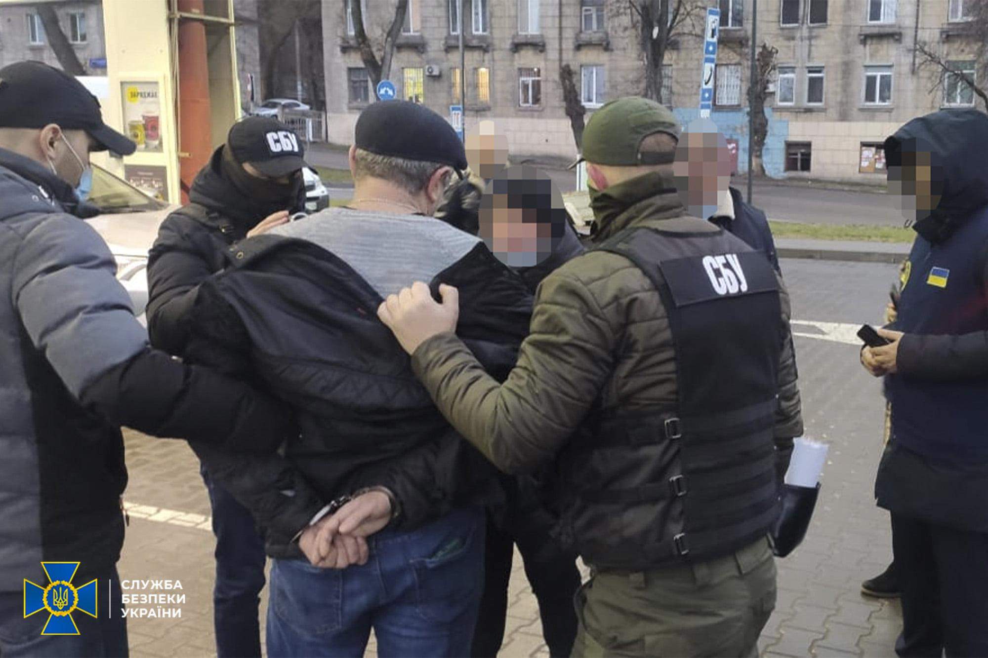 СБУ, затримання хабарника, на Дніпропетровщині активіст вимагав гроші з бізнесу  