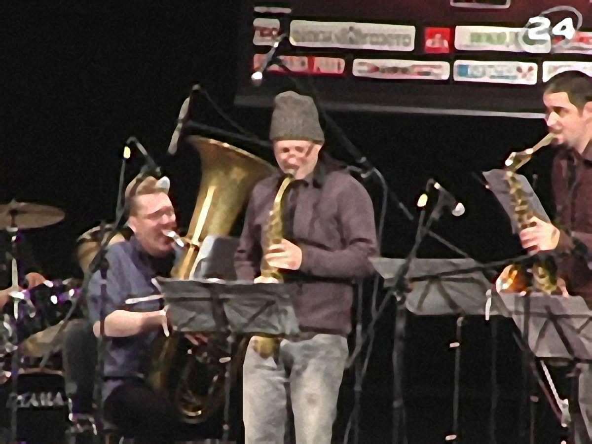 “Джаз Без”