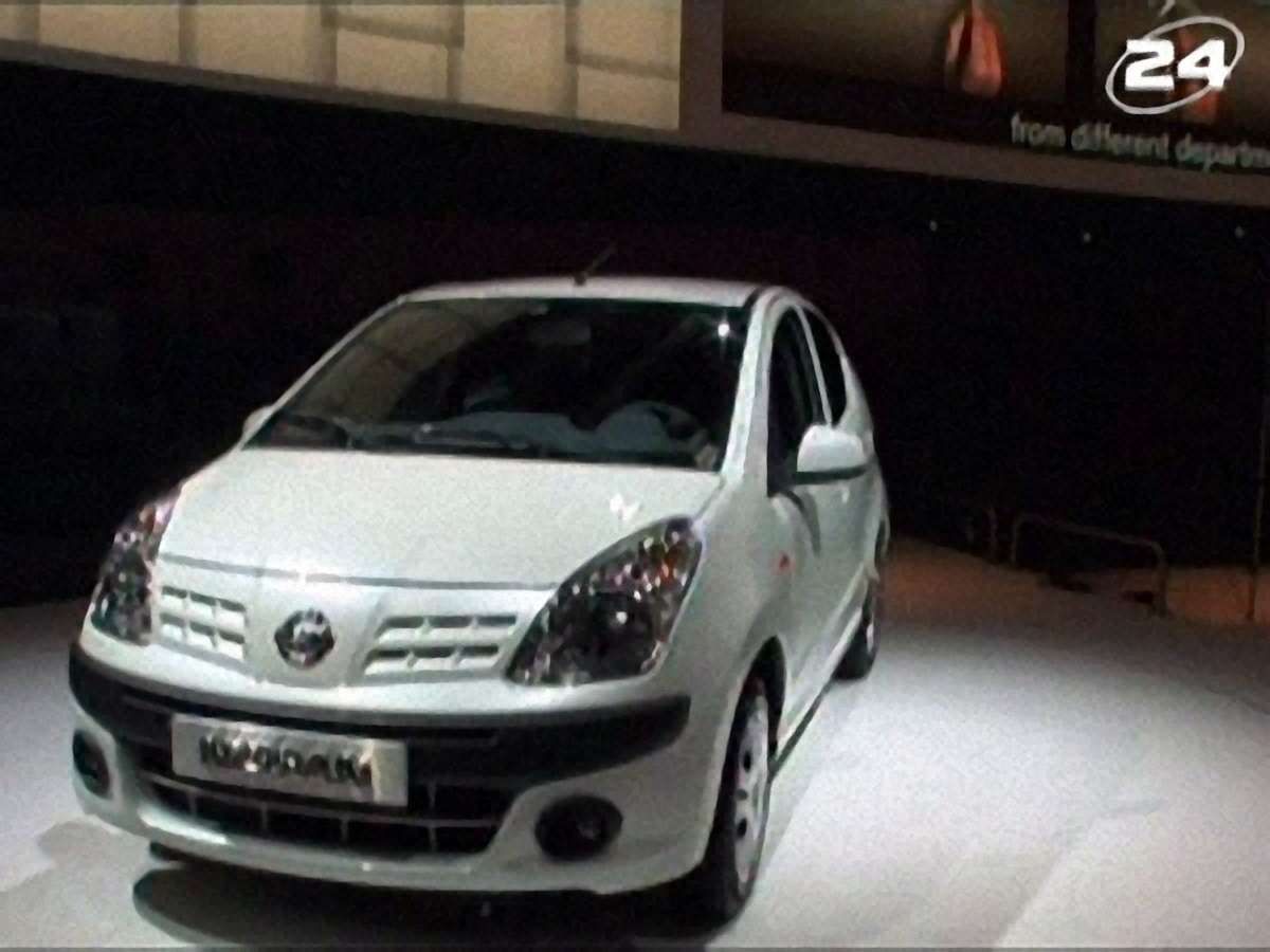 Париж 2008: Nissan Pixo, Note