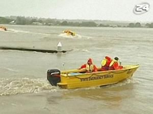 Вода не відступає 