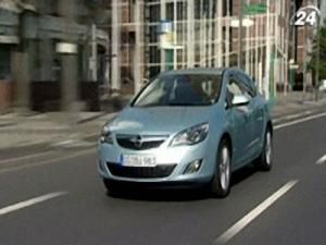 Opel Astra, Insignia OPC