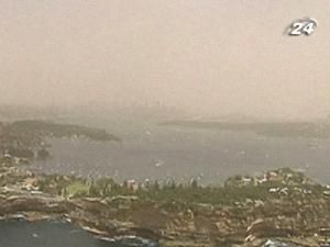 Накрило піском