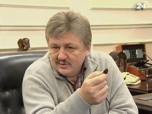 З будинку уряду - до слідчого прокуратури викликали Володимира Сівковича