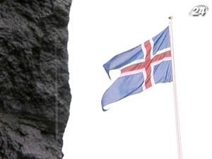 Міжнародне рейтингове агентство Standard & Poor's знизило суверенний кредитний рейтинг Ісландії.