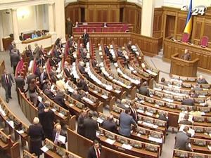 Слідом за Табачником - і Семиноженко. Слідом за Табачником - і Семиноженко.