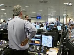 Попит на ризиковані облігації корпоративного сектору зростає. Попит на ризиковані облігації корпоративного сектору зростає.