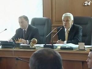 Коли вибирати місцеву владу? Відповідь на це питання сьогодні спробують дати народні обранці