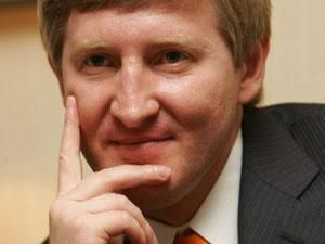 Офіційні доходи Ріната Ахметова становлять понад 4 млн грн. Офіційні доходи Ріната Ахметова становлять понад 4 млн грн.