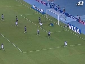 "Святий Хрест" здолав "Самотню Зірку" "Святий Хрест" здолав "Самотню Зірку"