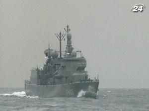 ВМФ Пд. Кореї спробує визволити захоплений піратами танкер ВМФ Пд. Кореї спробує визволити захоплений піратами танкер