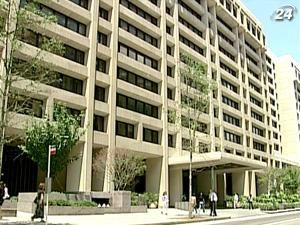 МФВ прогнозує зростання світової економіки в поточному році на 4,1%. МФВ прогнозує зростання світової економіки в поточному році на 4,1%.