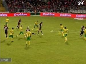 "Бенфіка" зуміла перемогти "Навал", пропустивши 2 голи за 10 хвилин "Бенфіка" зуміла перемогти "Навал", пропустивши 2 голи за 10 хвилин