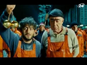 У Таджикистані на фільм "Наша Russia. Яйця долі" наклали табу У Таджикистані на фільм "Наша Russia. Яйця долі" наклали табу