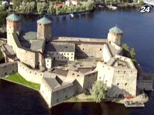 Савонлінна - містечко найбільшого фінського озера Савонлінна - містечко найбільшого фінського озера