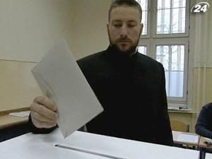 Угорці вибирають новий склад парламенту Угорці вибирають новий склад парламенту