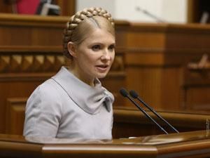 Тимошенко вимагає від Азарова проект бюджету