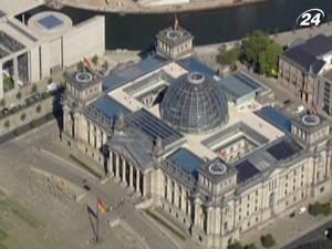 Берлін - місто з непростою минувшиною та твердим поглядом у майбутнє Берлін - місто з непростою минувшиною та твердим поглядом у майбутнє