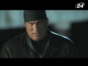 Стівена Сігала звинуватили у домаганнях Стівена Сігала звинуватили у домаганнях