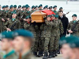 Більше половини жертв катастрофи Ту-154 опізнані Більше половини жертв катастрофи Ту-154 опізнані