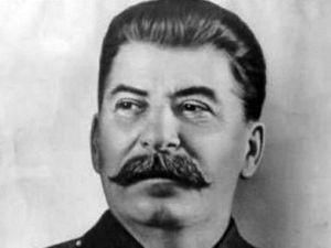 Тіньовий уряд намагається не допустит встановлення пам’ятника Сталіну