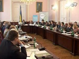 Газовим стосунками Росії, України та ЄС бракує прозорості Газовим стосунками Росії, України та ЄС бракує прозорості