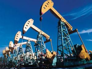 Нафта падає на світових ринках