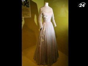 Ексклюзивна виставка у Лондоні вшанувала легендарну голлівудську акторку Грейс Келлі