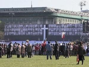 У Польщі згадують загиблого президента Леха Качинського У Польщі згадують загиблого президента Леха Качинського