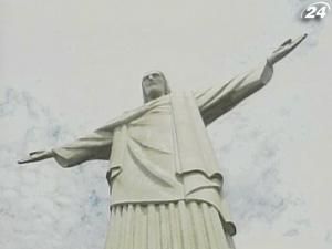 Ванадали вперше осквернили статую Христа в Бразилії