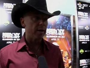 Кенні Чесні зняв концертний фільм у 3D форматі Кенні Чесні зняв концертний фільм у 3D форматі