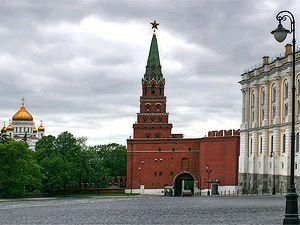 Москва протестує проти "мигалок" Москва протестує проти "мигалок"