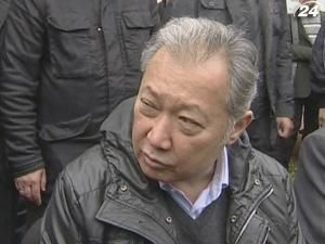 Курманбеку Бакієву набридло гостювати у Казахстані Курманбеку Бакієву набридло гостювати у Казахстані