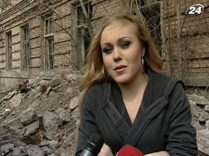 Alyosha знімає кліп про байдужість людей до навколишнього світу Alyosha знімає кліп про байдужість людей до навколишнього світу