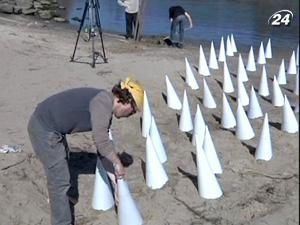 Живописні скелі Хортицького заповідника на Дніпрі стали платформою для митців Живописні скелі Хортицького заповідника на Дніпрі стали платформою для митців