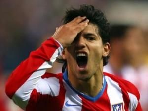 Серхіо Агуеро роздумує про перехід в Челсі Серхіо Агуеро роздумує про перехід в Челсі