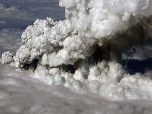 Друга хвиля виверження вулкану Ейяфьятлайокудль сягне Західного Сибіру