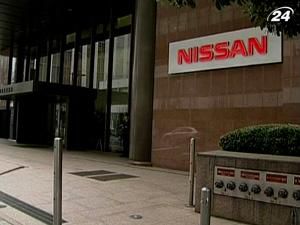 Nissan змушений призупинити виробництво через вулканічний пил