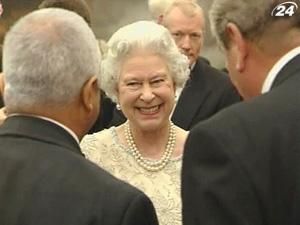 Королеві Великої Британії Єлизаветі II виповнилося 84 роки