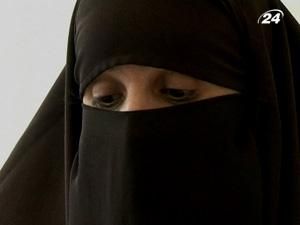 Франція заборонить носити паранджу навіть туристам Франція заборонить носити паранджу навіть туристам