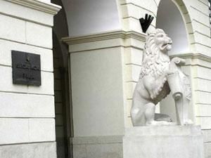 Слідом за Тернопільською Львівська міська рада виступила проти "харківського пакту" Слідом за Тернопільською Львівська міська рада виступила проти "харківського пакту"