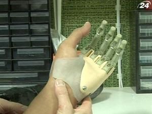 Компанія Touch Bionics розробила інноваційну біонічну руку