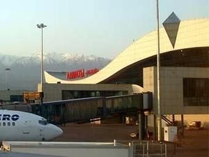 Альфа-банк хоче забрати аеропорт Алма-Ати за борги