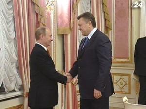 Путін прилетів у Київ поговорити про невирішені питання співпраці - 27 квітня 2010 - Телеканал новин 24 Путін прилетів у Київ поговорити про невирішені питання співпраці - 27 квітня 2010 - Телеканал новин 24