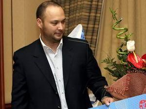 Нова влада Киргизії націоналізує підприємства родичів Бакієва Нова влада Киргизії націоналізує підприємства родичів Бакієва