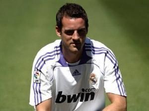 Метцельдер підписав із "Шальке" трирічний контракт Метцельдер підписав із "Шальке" трирічний контракт