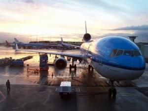 Ісландія знову закрила головні аеропорти Ісландія знову закрила головні аеропорти