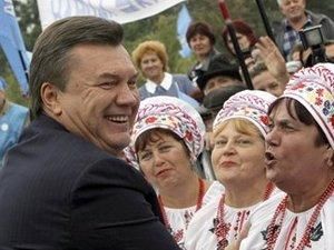 Американський інститут в Україні поставив Януковичу "Відмінно" Американський інститут в Україні поставив Януковичу "Відмінно"