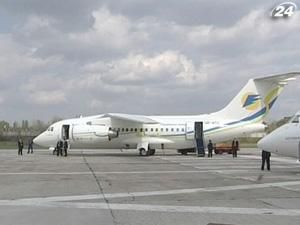 Новий реактивний пасажирський літак АН-158 здійснив перший політ 